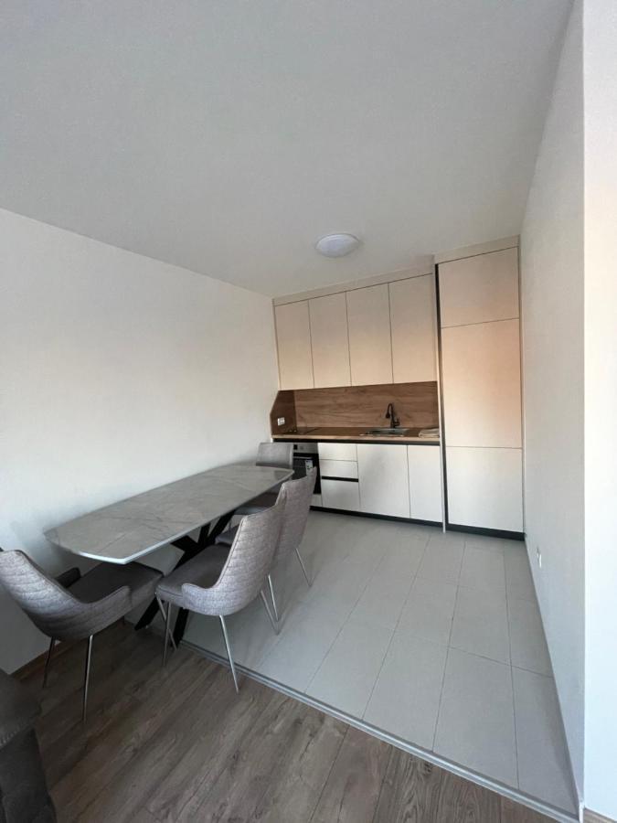 Shooter Apartments Ferizaj Exterior photo