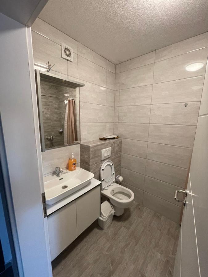 Shooter Apartments Ferizaj Exterior photo